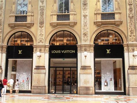 louis vuitton brindisi|louis vuitton italy stores.